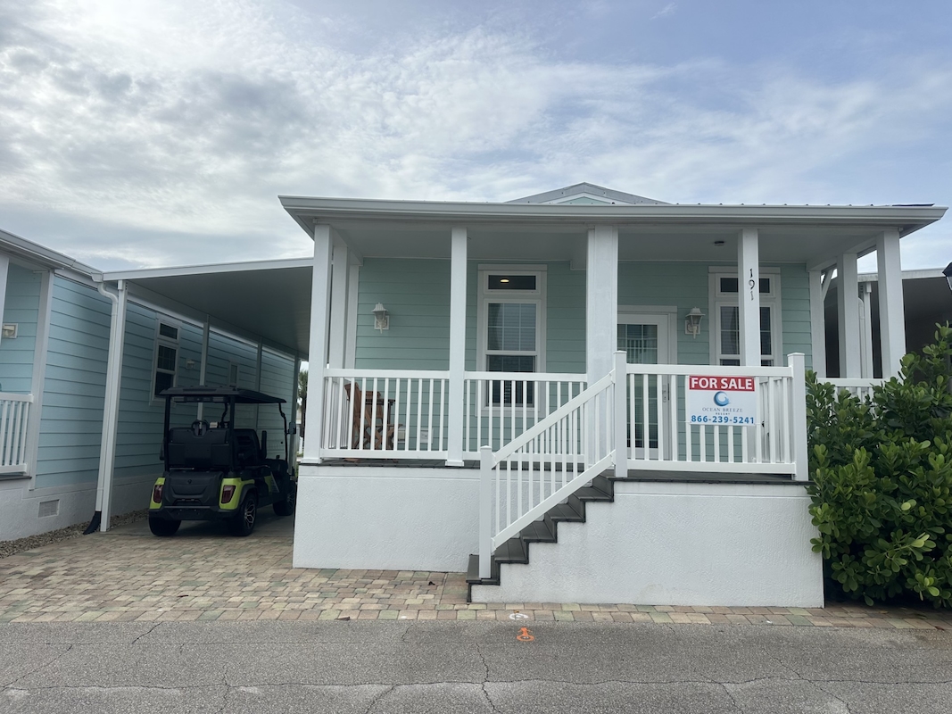 OBJ Ocean Breeze Resort