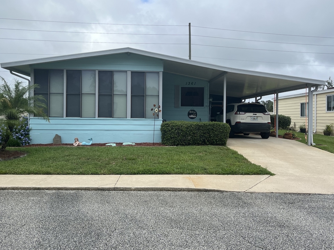 LCV La Costa Village