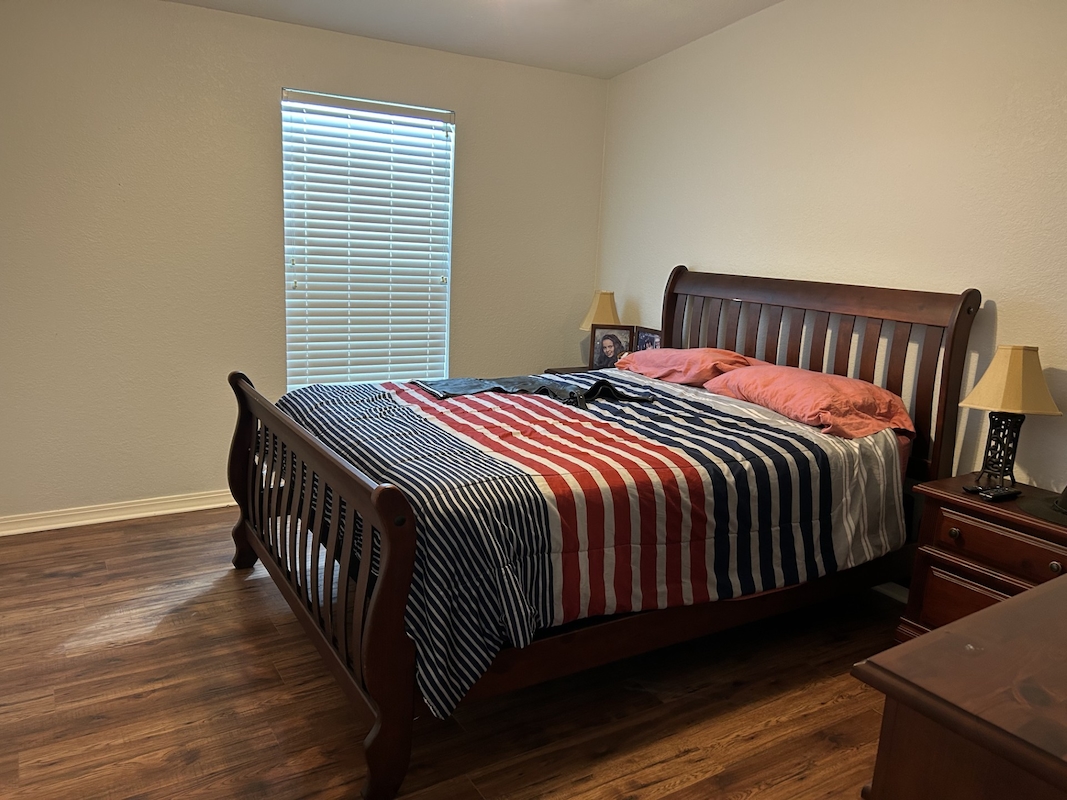 SLE Sunlake Estates