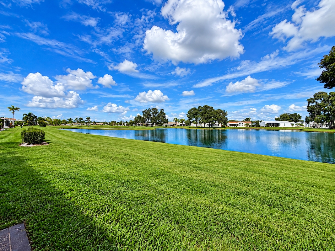RSC Riverside Club Golf & Marina Community
