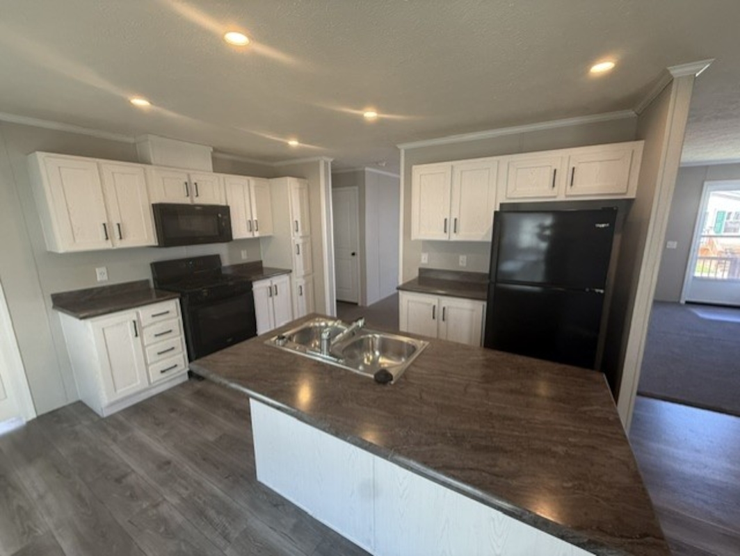 PNV Pineview Estates