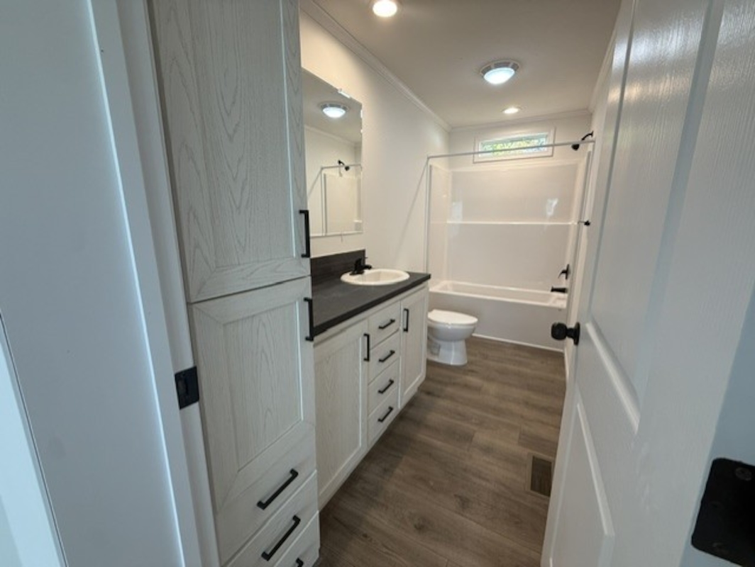 PNV Pineview Estates