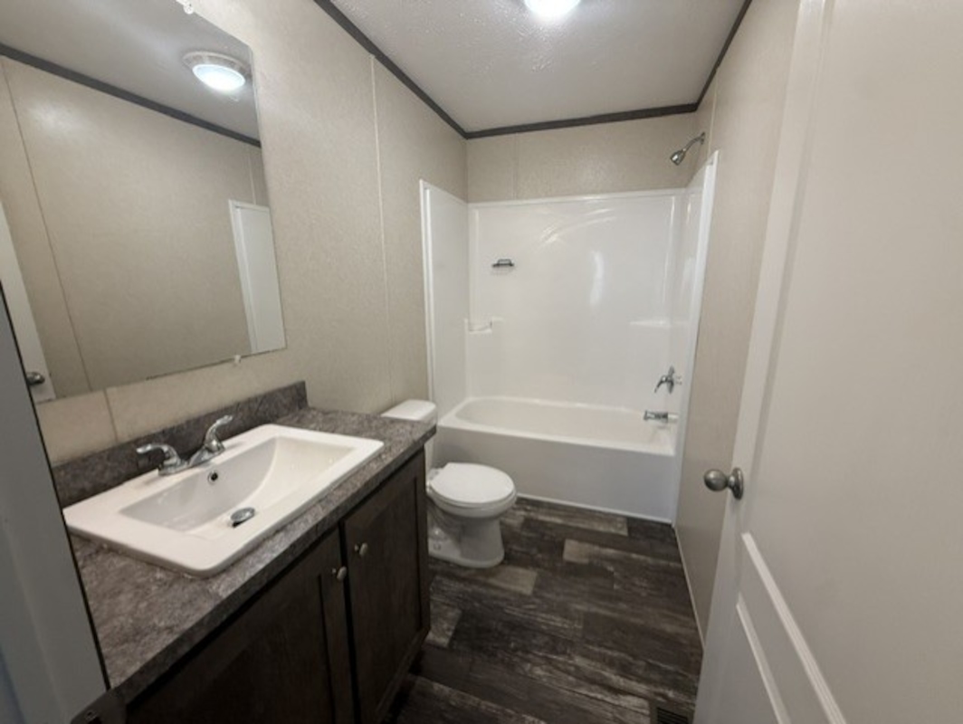 PNV Pineview Estates