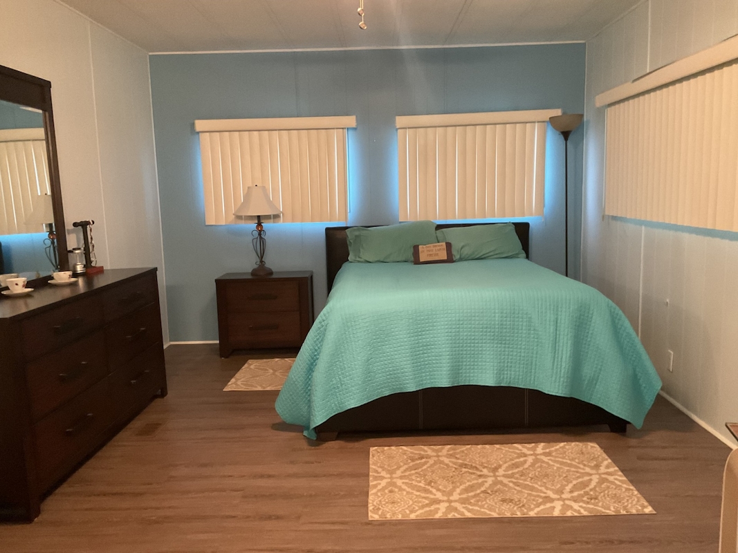 LSV Lakeshore Villas