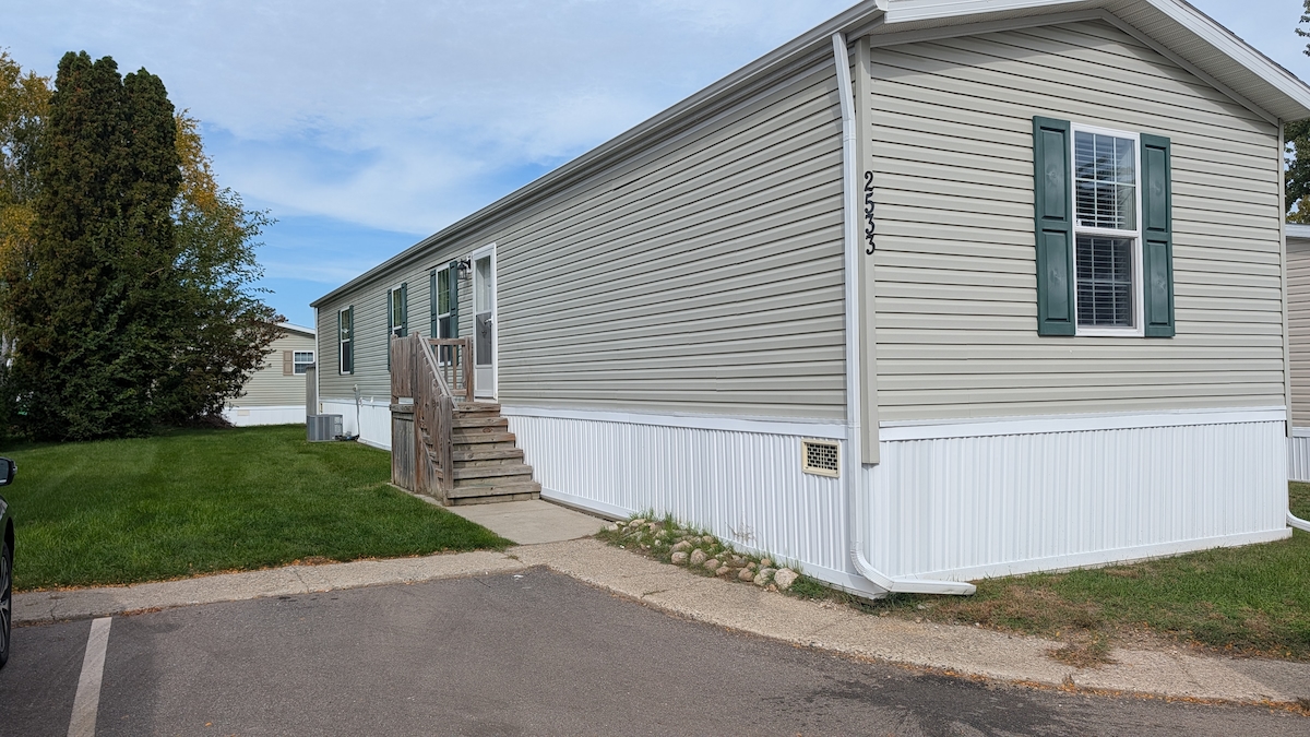 HGR Highland Greens Estates