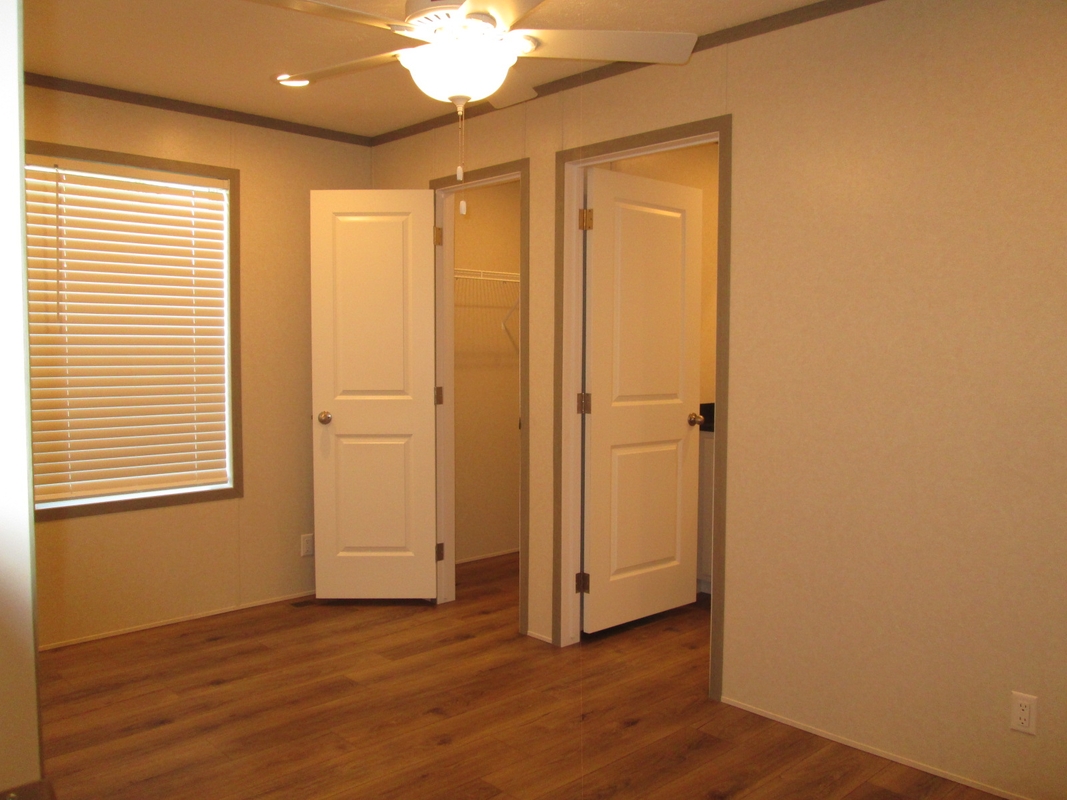 LIN Lincoln Estates