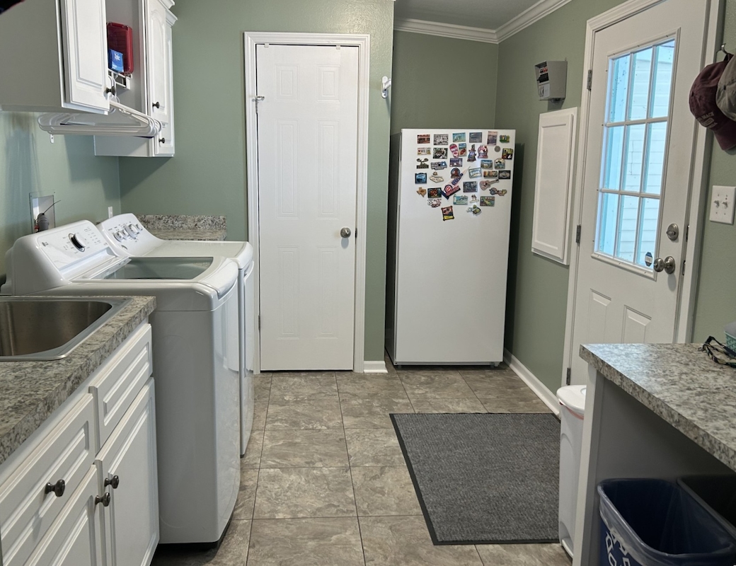 SLE Sunlake Estates