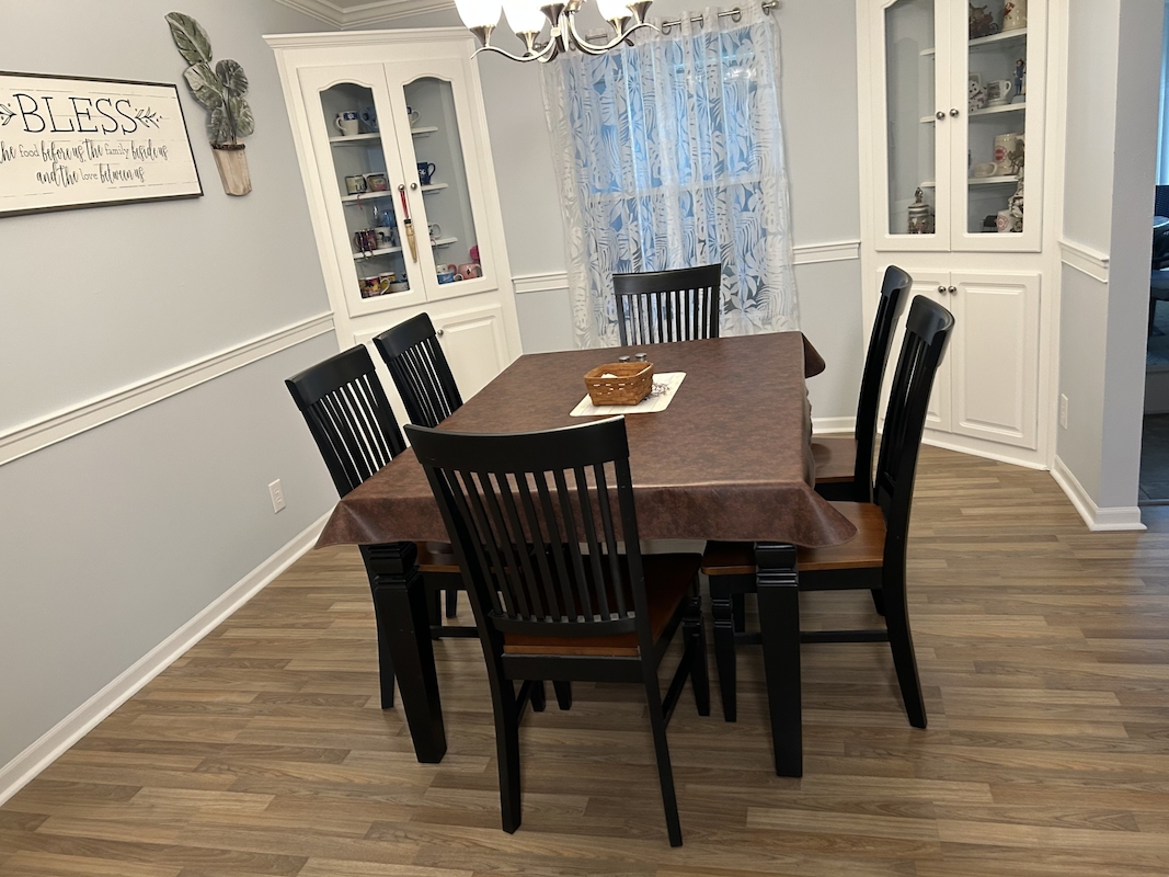 SLE Sunlake Estates