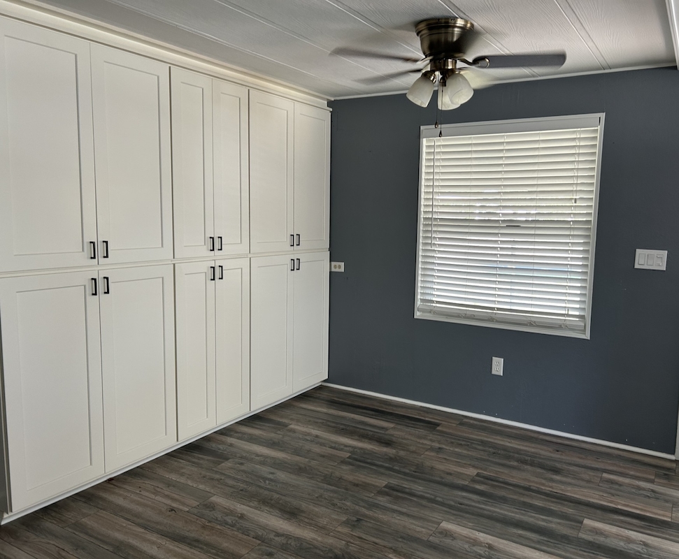 SLE Sunlake Estates