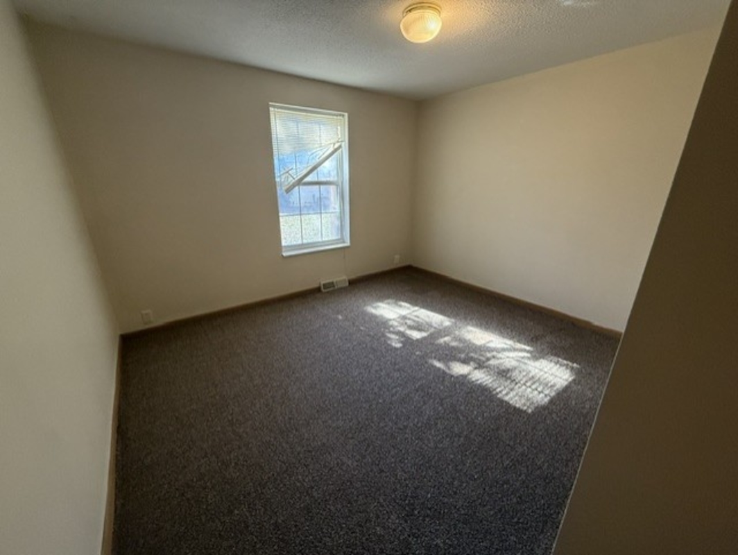 PNV Pineview Estates