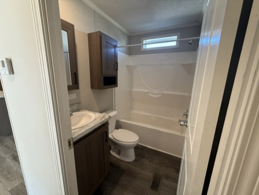 PNV Pineview Estates