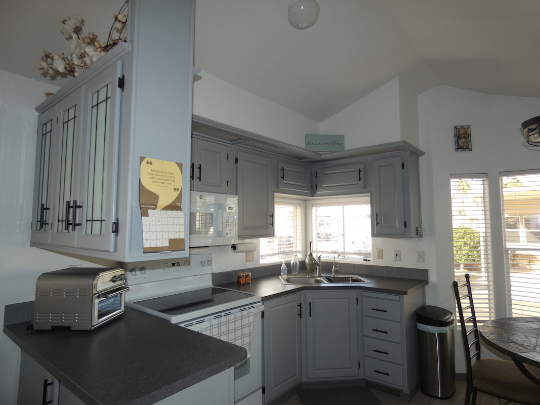 PCK Palm Creek Resort & Residences