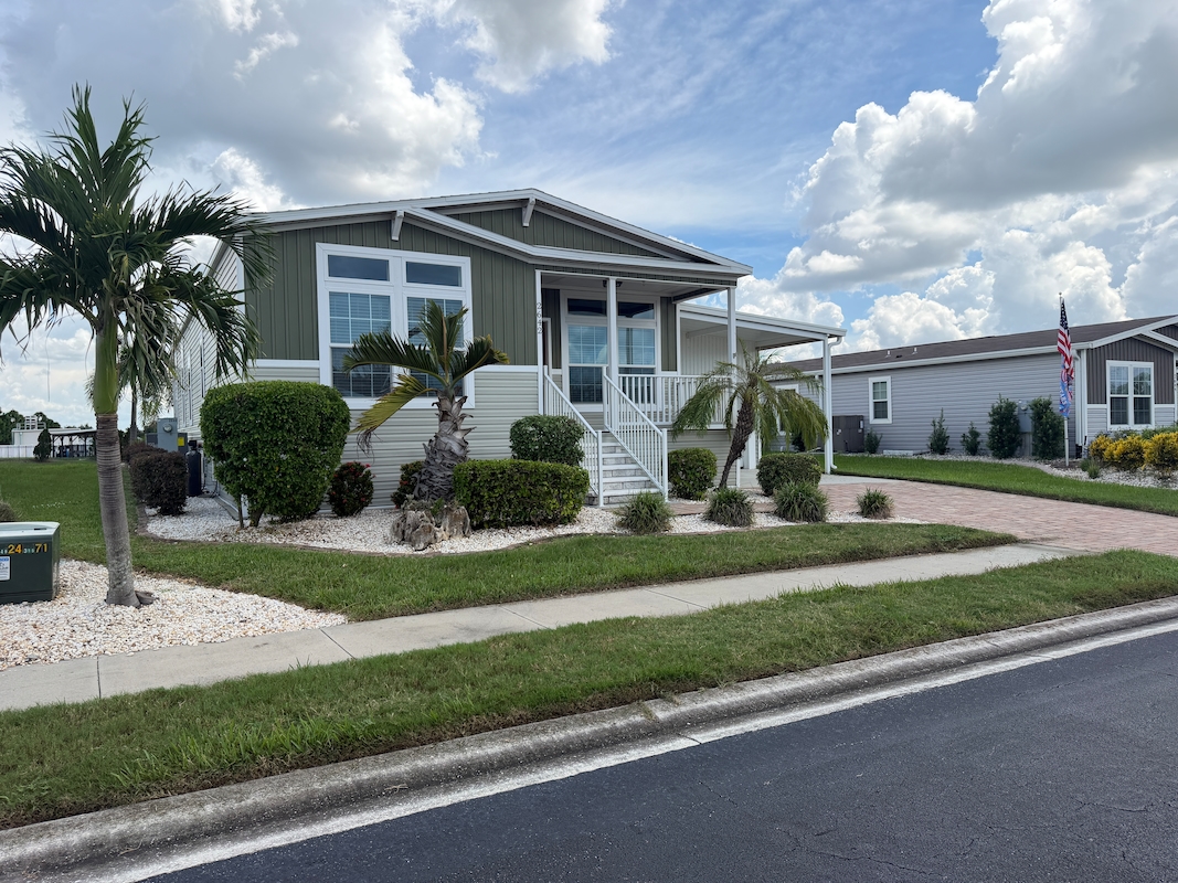 RSC Riverside Club Golf & Marina Community