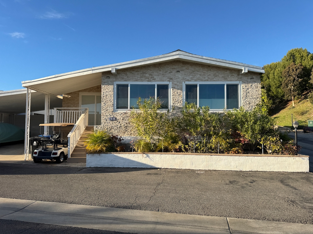 PVS Palos Verdes Shores MH & Golf Community