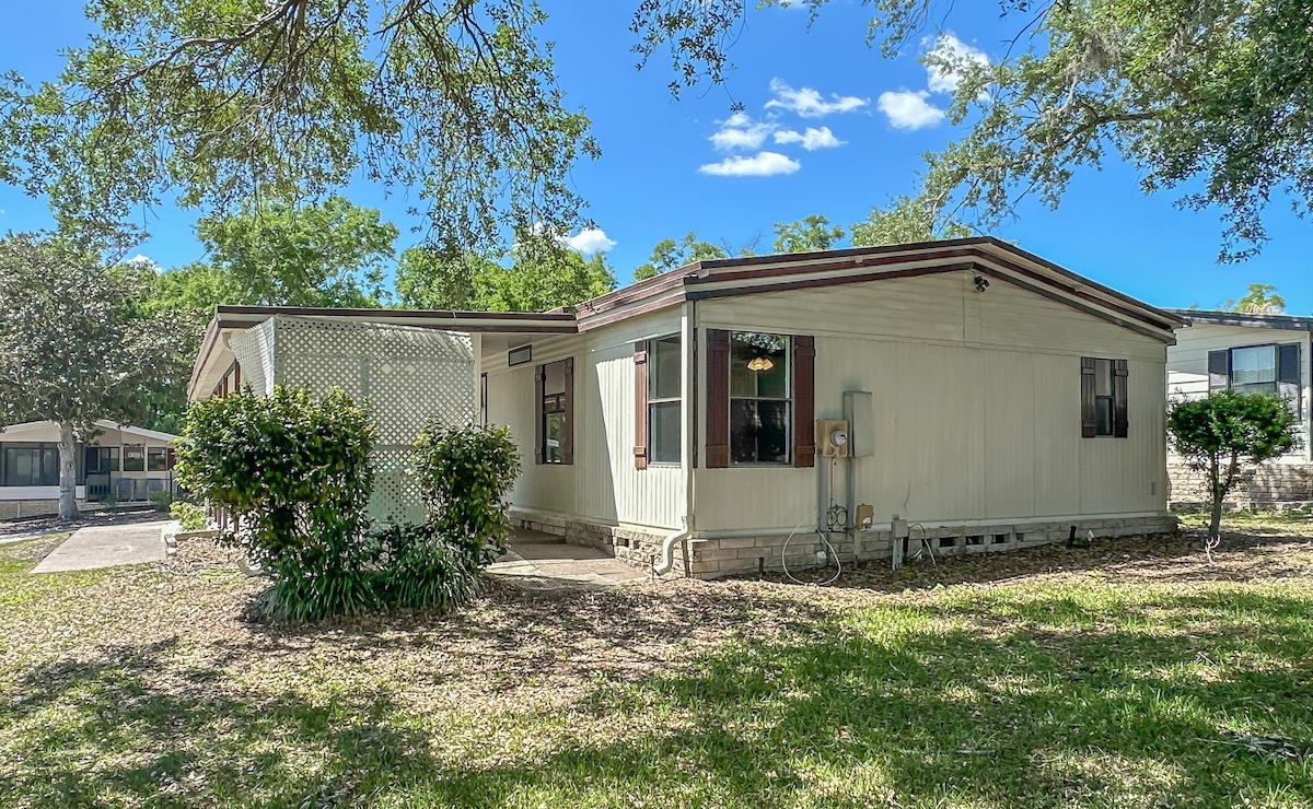 WAT Water Oak Country Club Estates