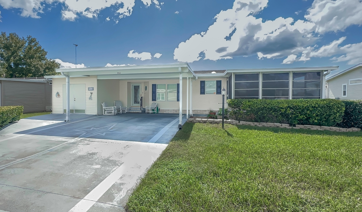 WAT Water Oak Country Club Estates