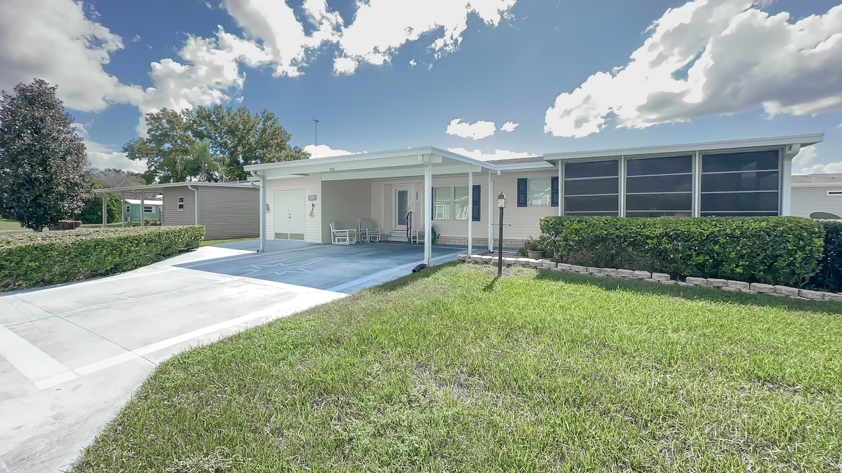 WAT Water Oak Country Club Estates