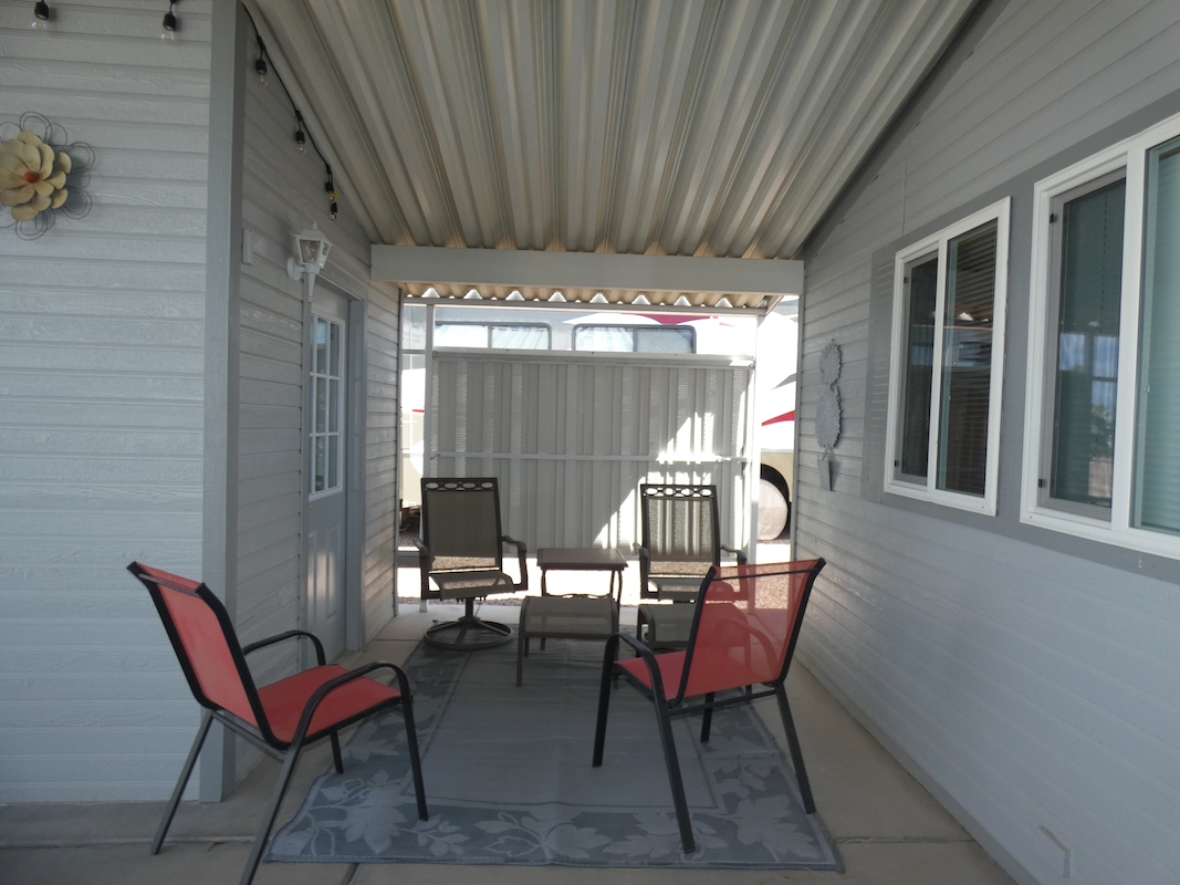 PCK Palm Creek Resort & Residences