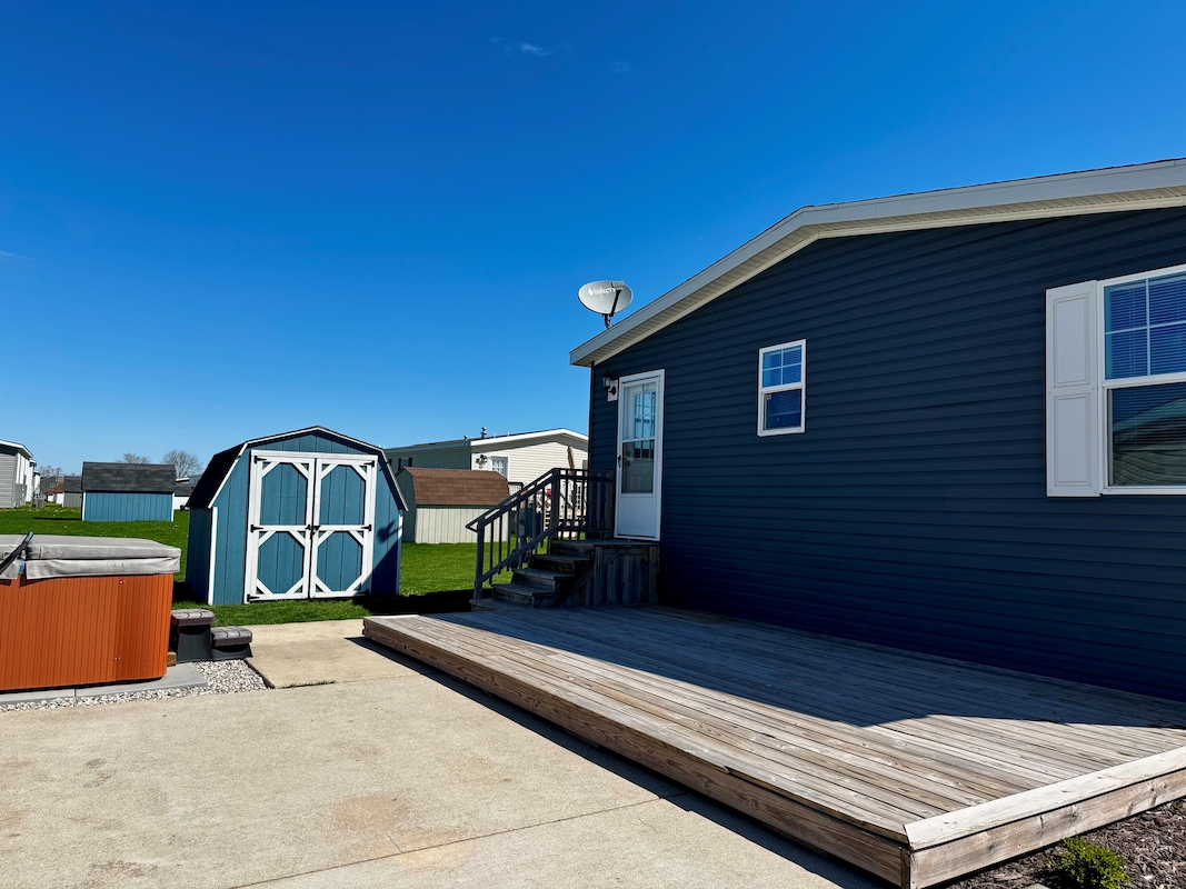 CMV Country Meadows Village