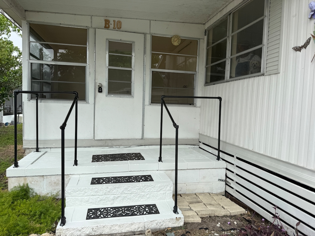 CAD Candlelight Manor