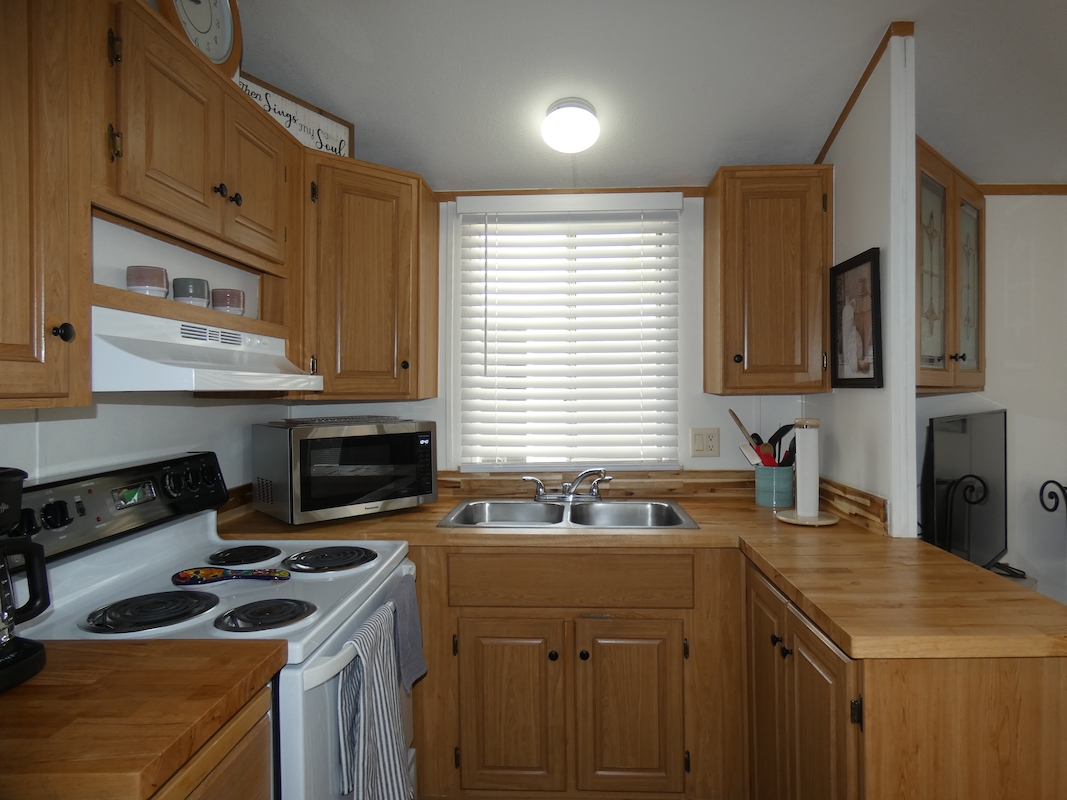 PCK Palm Creek Resort & Residences