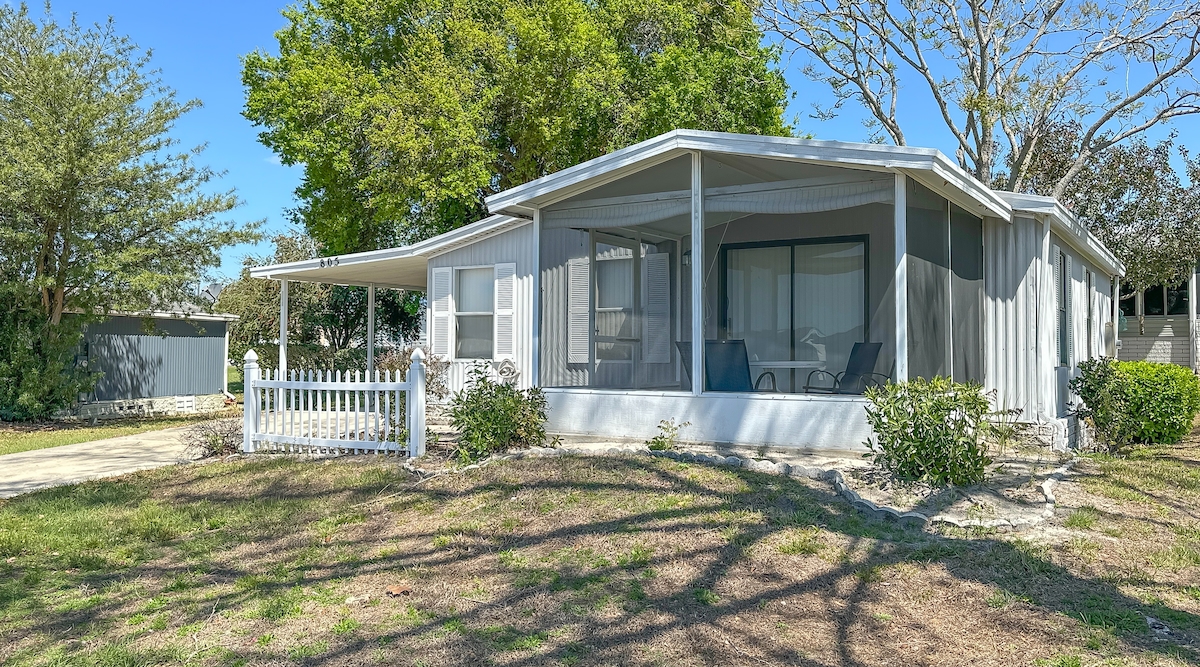 WAT Water Oak Country Club Estates