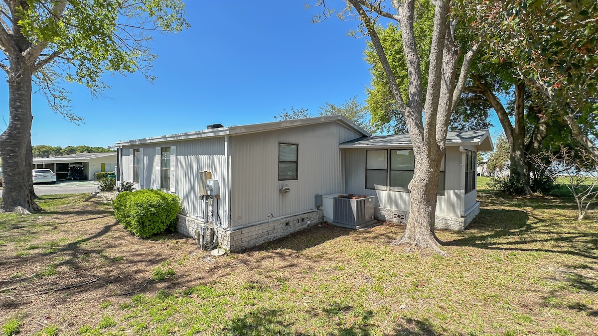 WAT Water Oak Country Club Estates