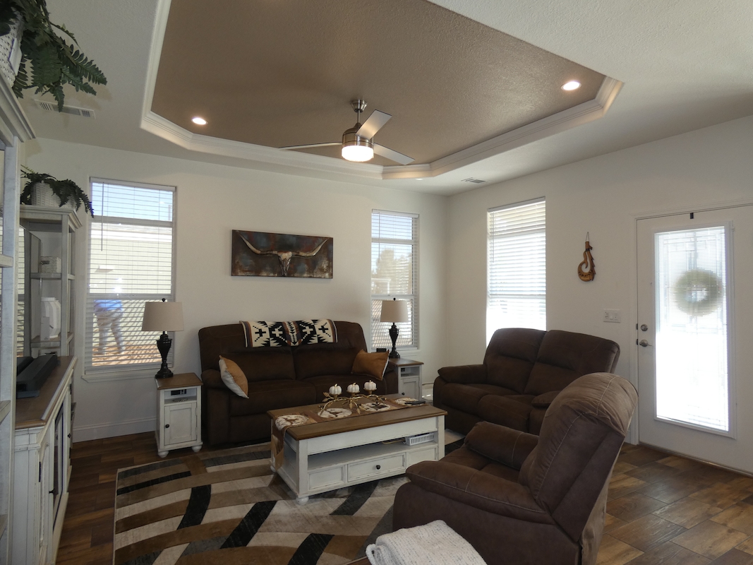 PCK Palm Creek Resort & Residences