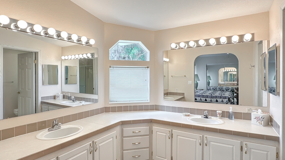 WAT Water Oak Country Club Estates