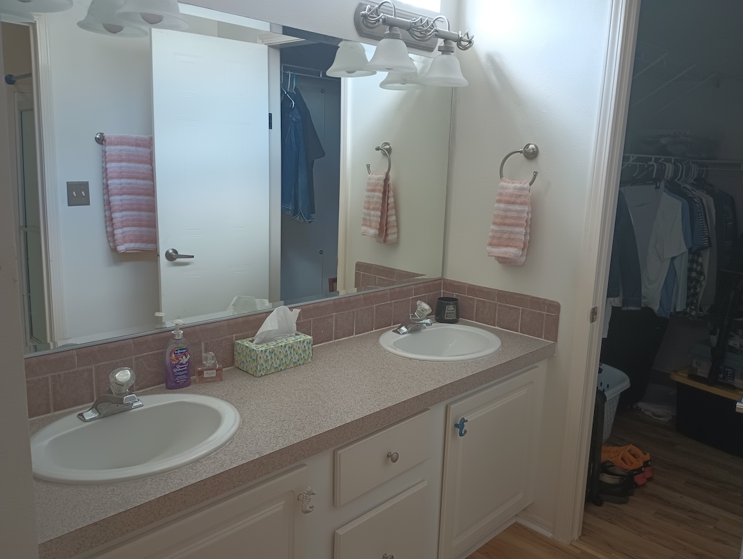 SPS Southport Springs Golf & Country Club