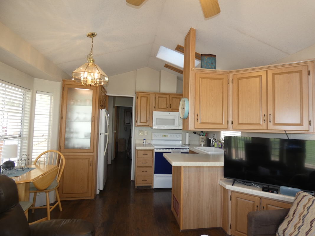 PCK Palm Creek Resort & Residences