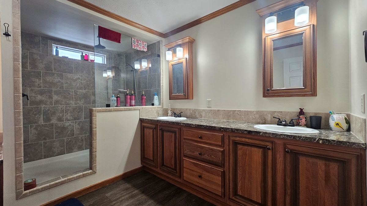 CMC Cider Mill Crossings