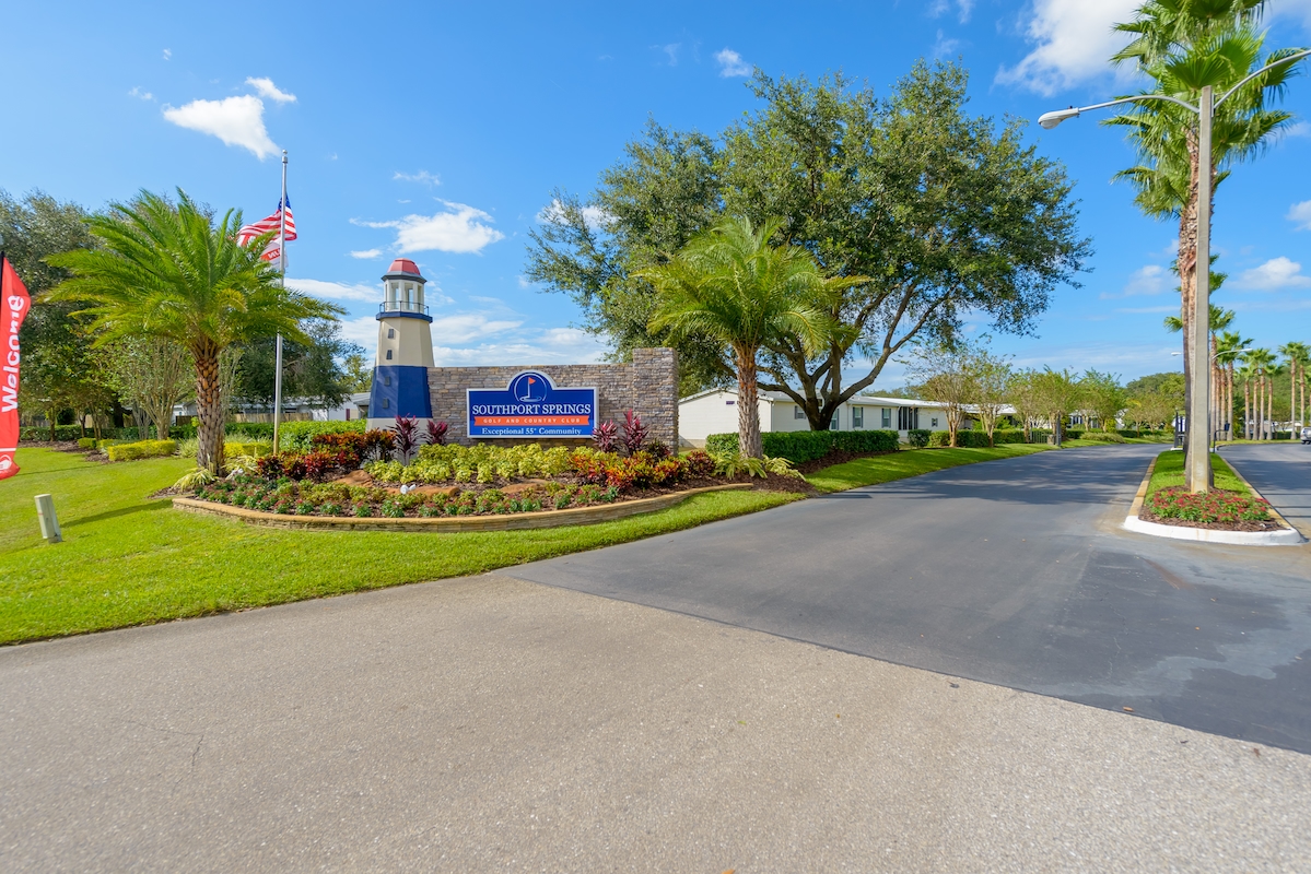 SPS Southport Springs Golf & Country Club