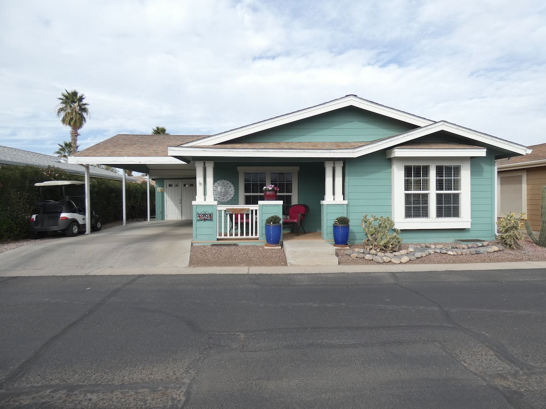 PCK Palm Creek Resort & Residences