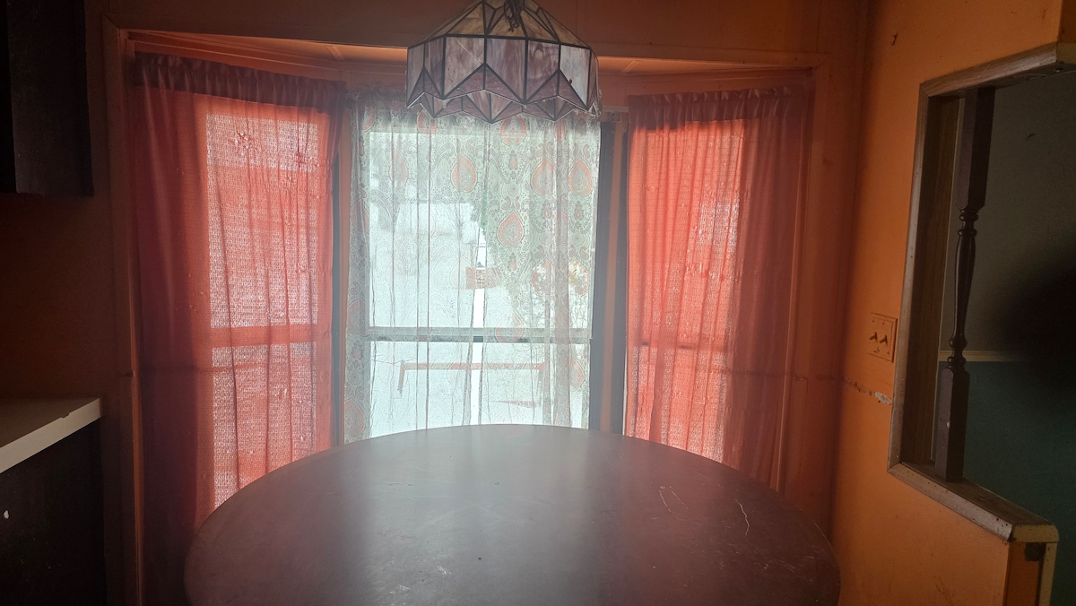 OIV Oak Island Village