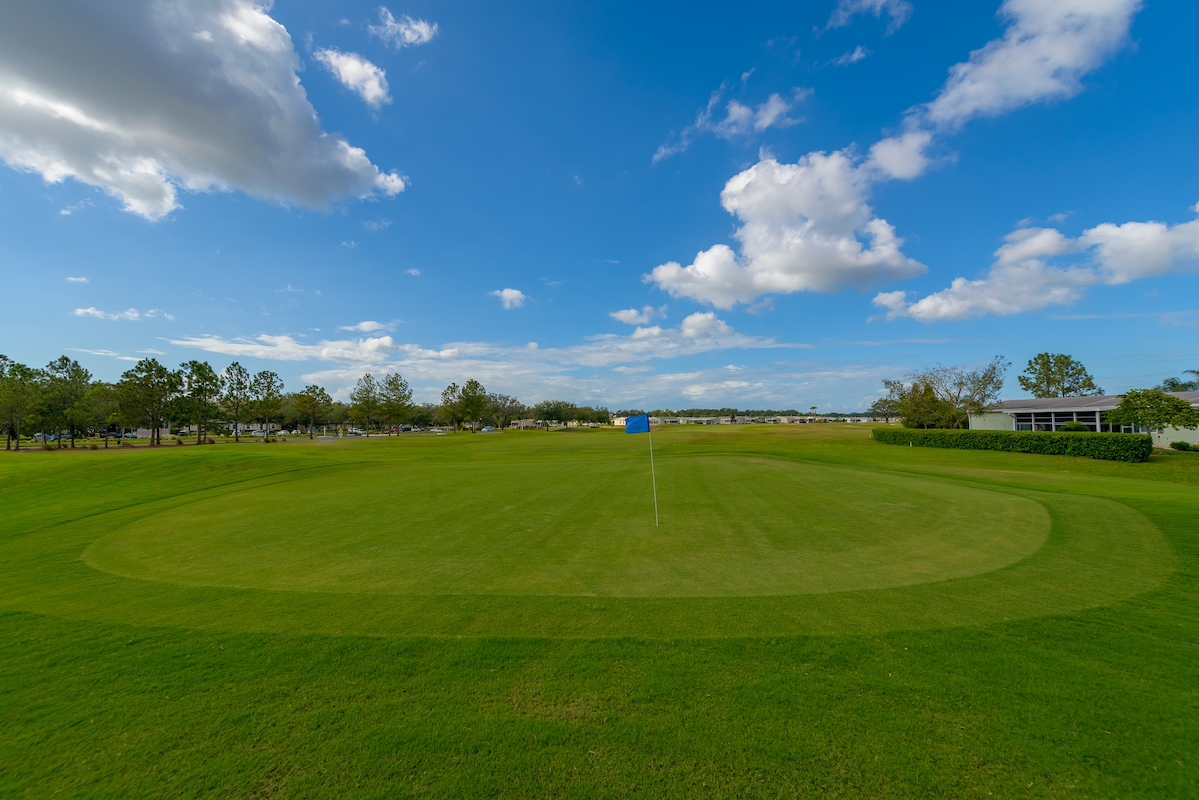 SPS Southport Springs Golf & Country Club