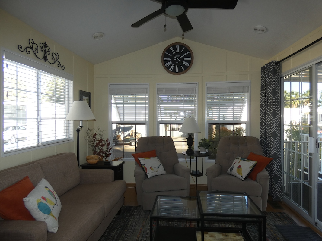 PCK Palm Creek Resort & Residences