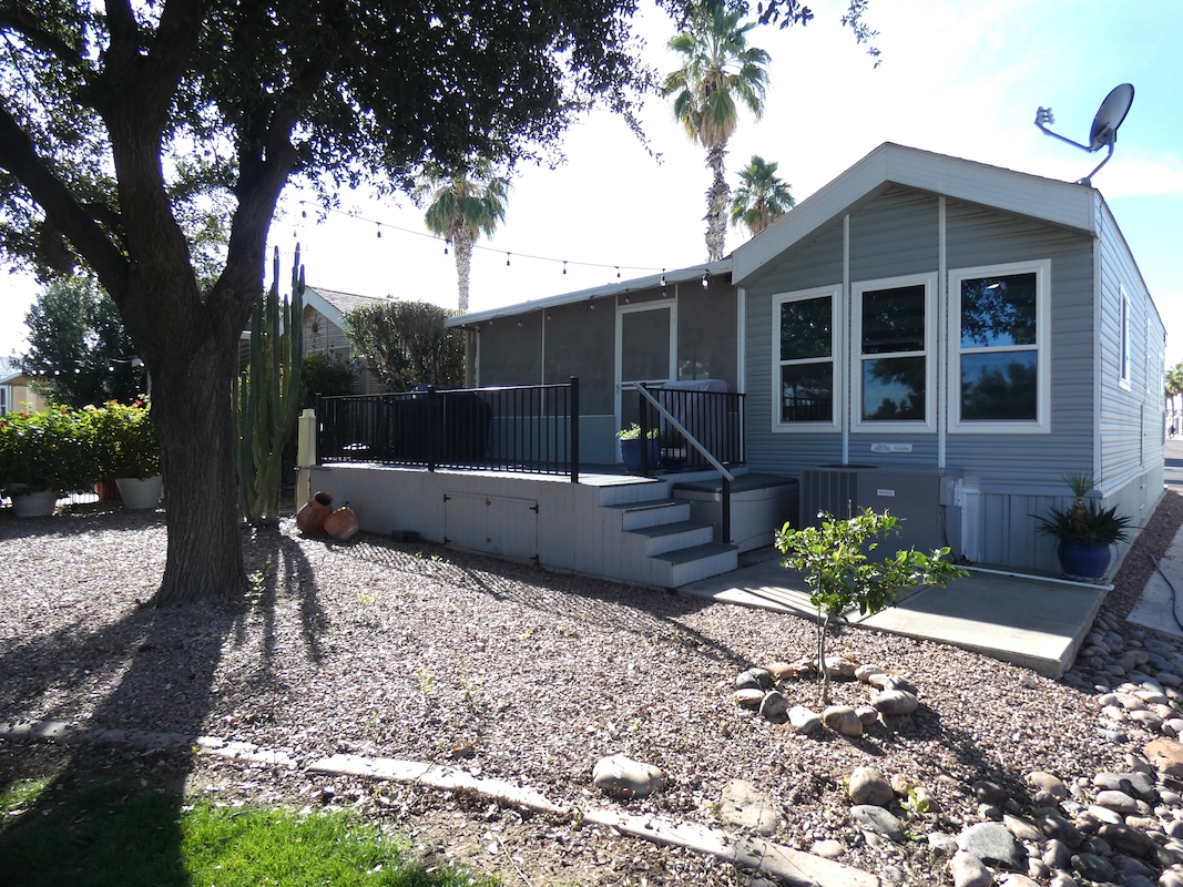 PCK Palm Creek Resort & Residences