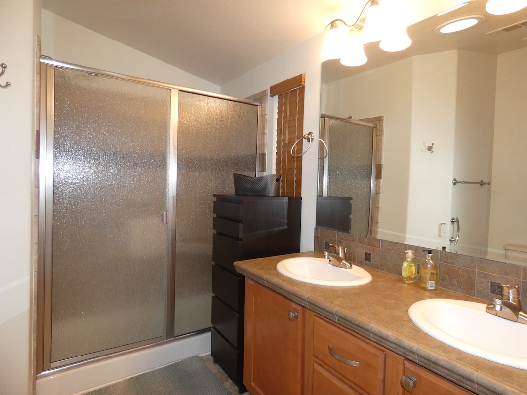 PCK Palm Creek Resort & Residences