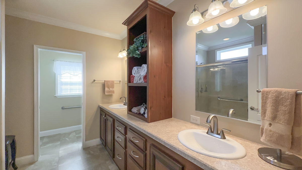 WAT Water Oak Country Club Estates
