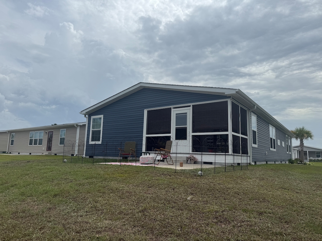 LKC Lakeside Crossing