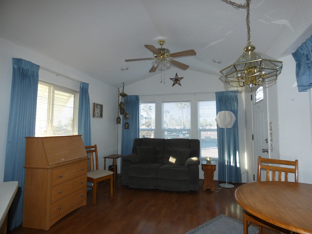 PCK Palm Creek Resort & Residences