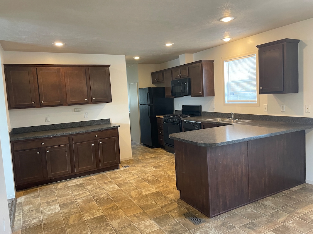 KEN Kensington Meadows