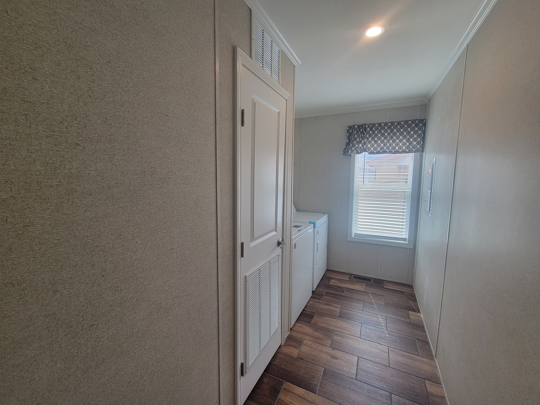 SMC Smith Creek Crossing