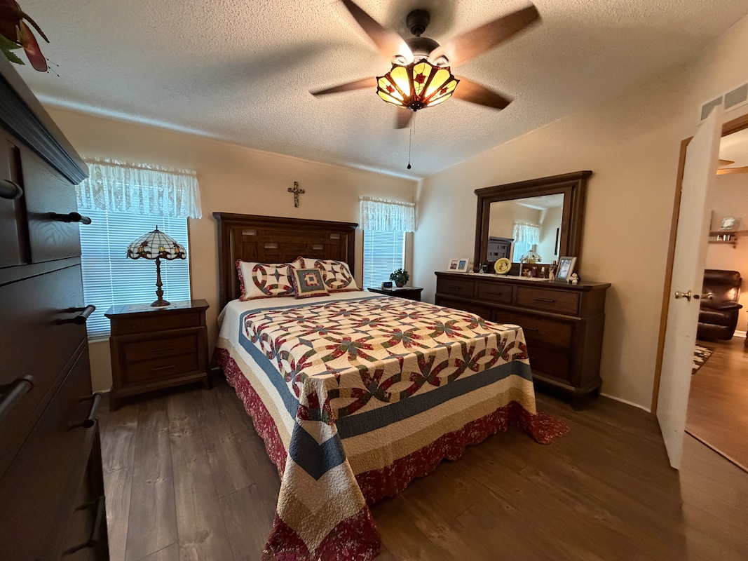 LAK Lake Juliana Landings