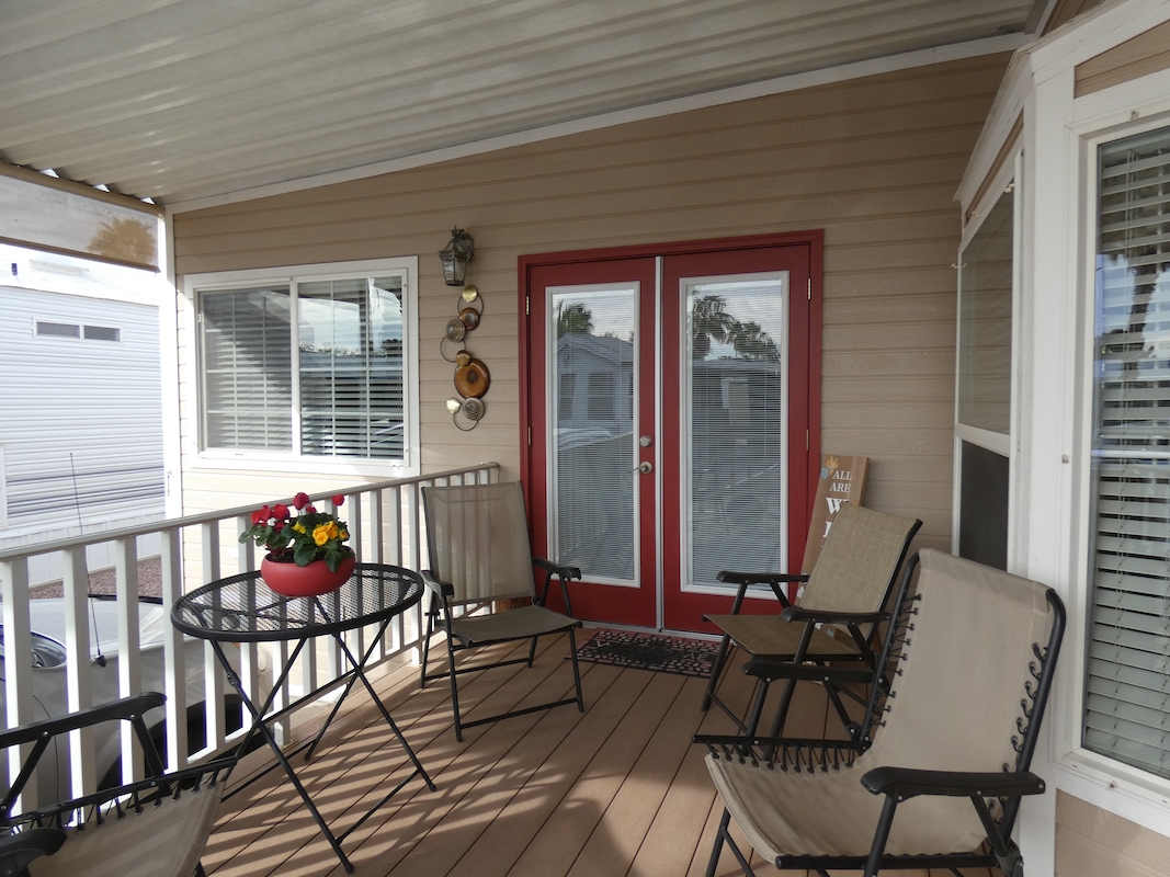 PCK Palm Creek Resort & Residences