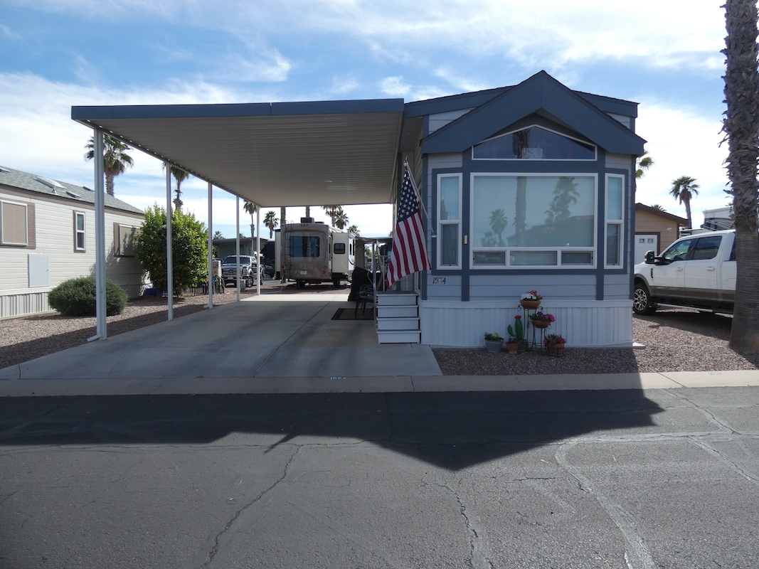 PCK Palm Creek Resort & Residences