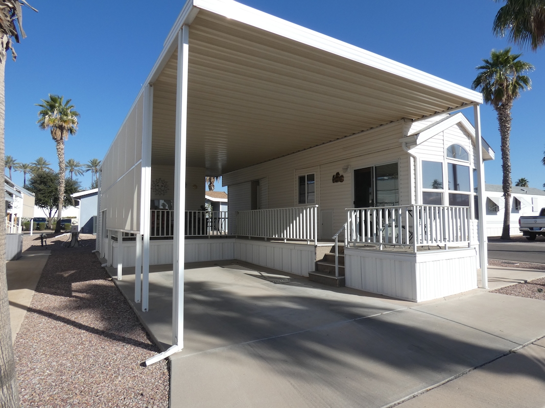 PCK Palm Creek Resort & Residences