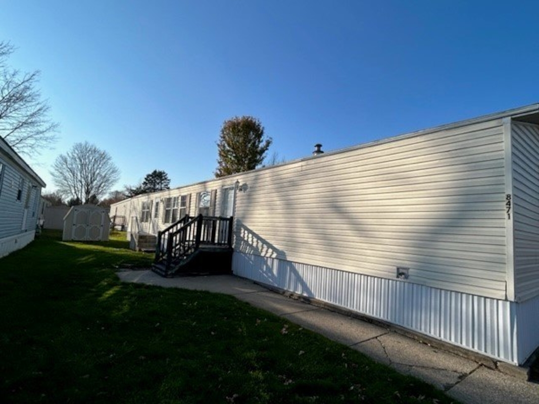 BYR Byron Center