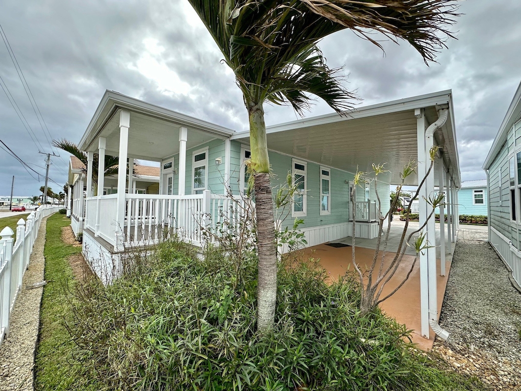 OBJ Ocean Breeze Resort